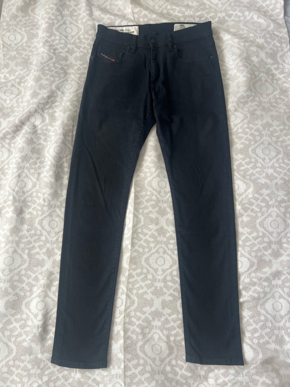 Diesel W29-L30 D-STRUKT Tapered Black Men's Jeans